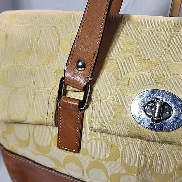 Coach VTG Hampton Signature satchel bag, yellow color - Picture 5 of 16